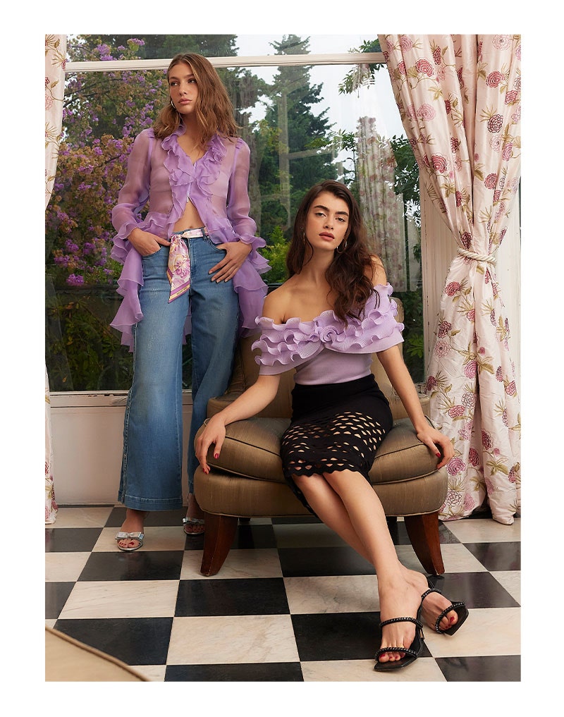 The new Anne Fontaine Spring-Summer 2023 collection is a celebration of artistry and craftsmanship. 