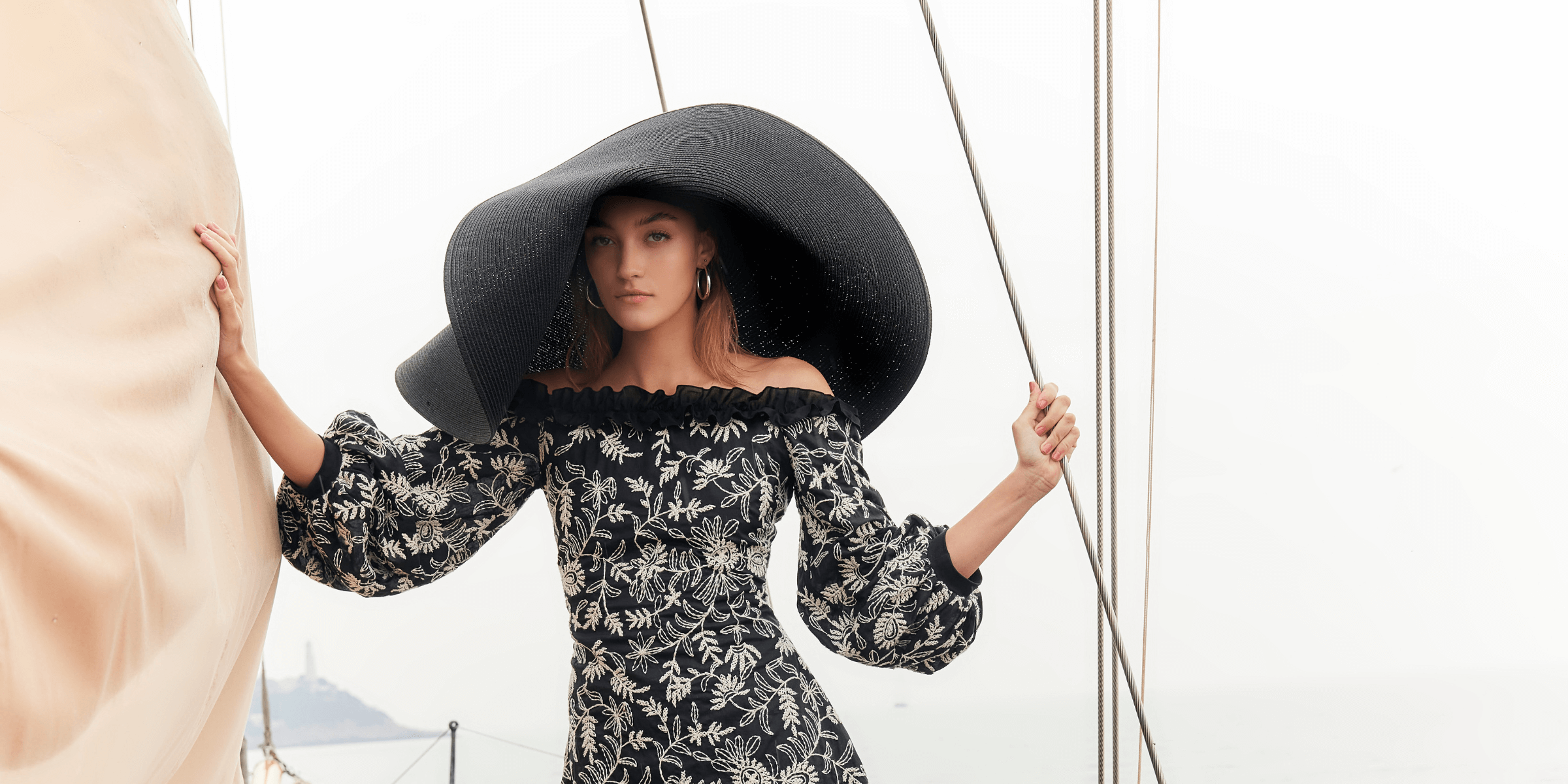 Discover the 2023 cruise collection from ANNE FONTAINE