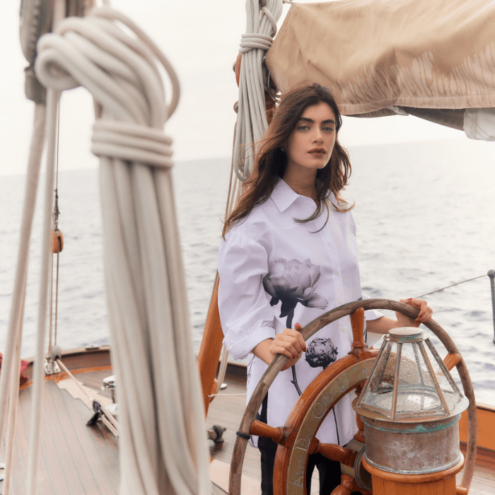 Discover the Cruise 2023 collection from ANNE FONTAINE