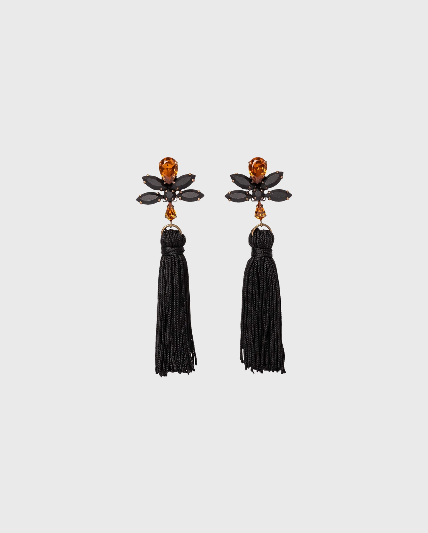 Discover the NEMO black earrings with stones and tassels from ANNE FONTAINE