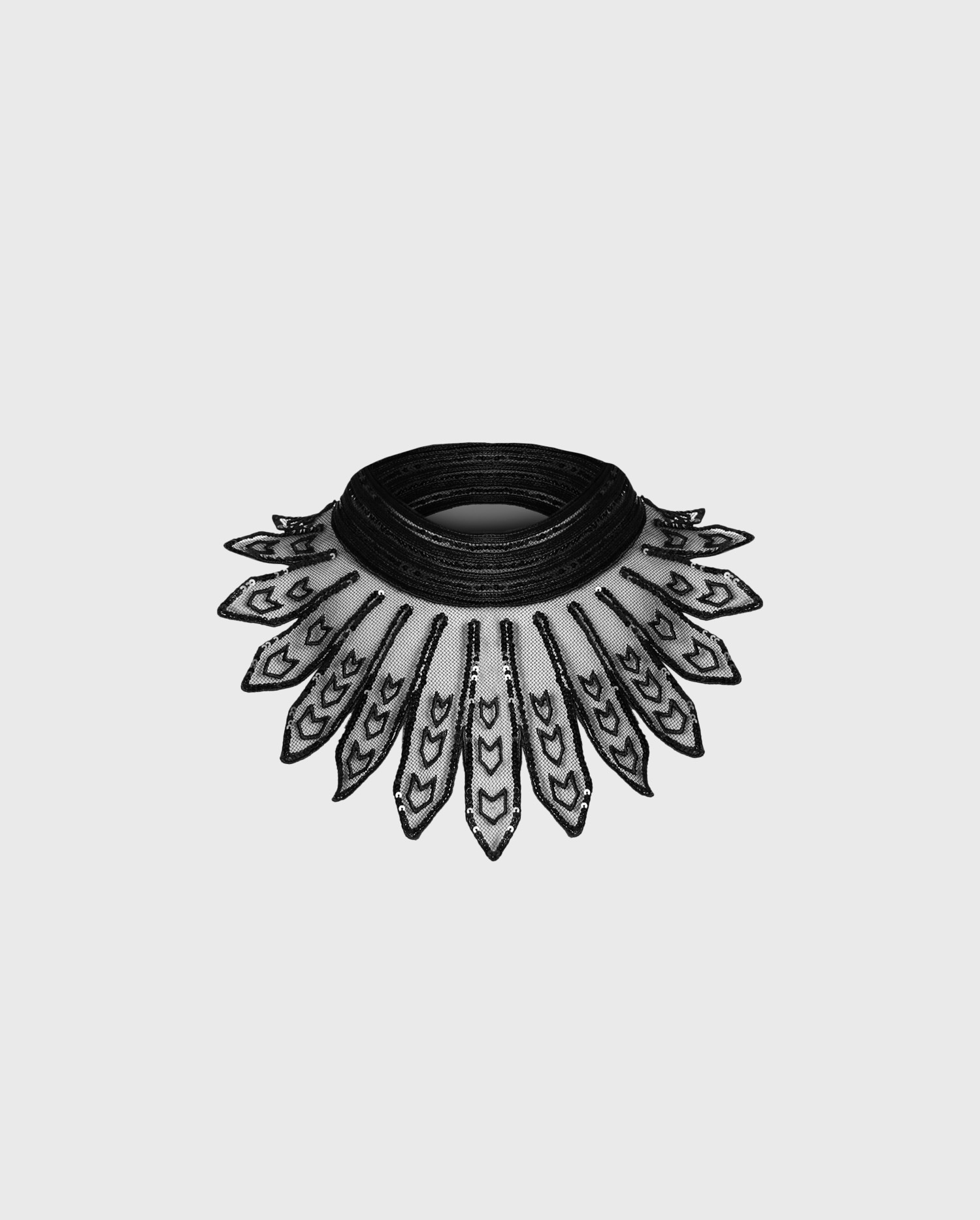 Discover the TASLIMA collar from ANNE FONTAINE