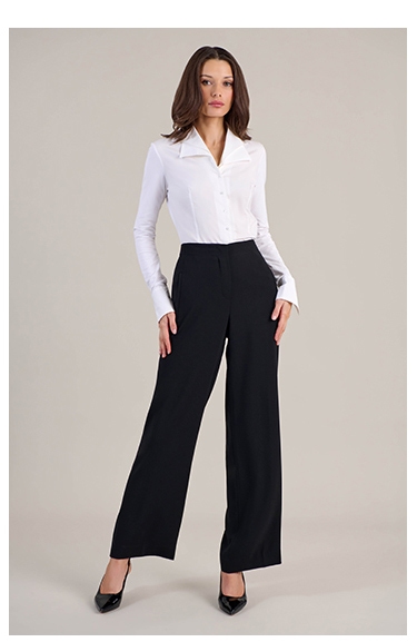 Discover the CHRISTIE White Long Sleeved Double Collared T-Blouse from ANNE FONTAINE