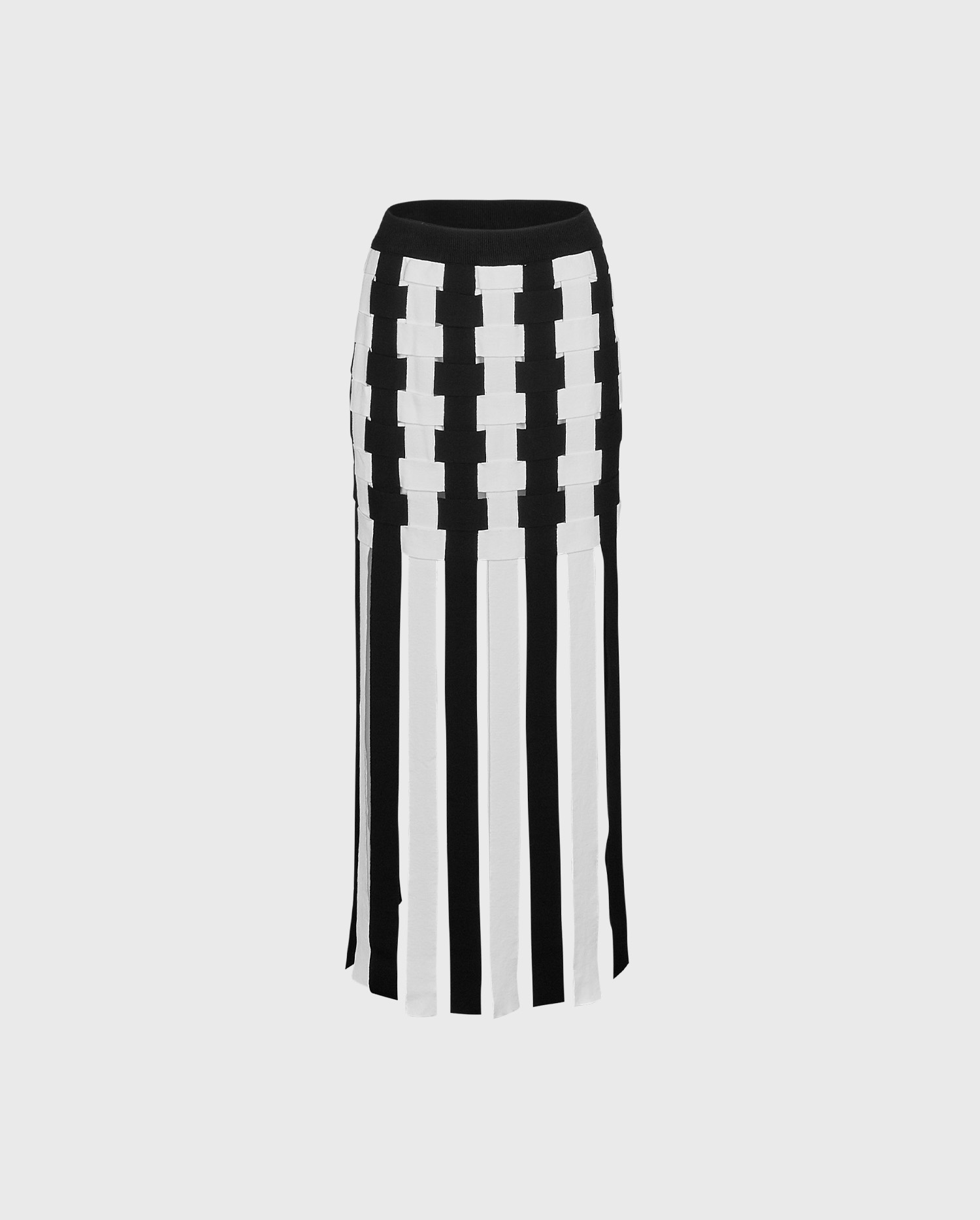 Discover the NINON Black & White Basket Weave Fringe Knit Skirt from designer ANNE FONTAINE