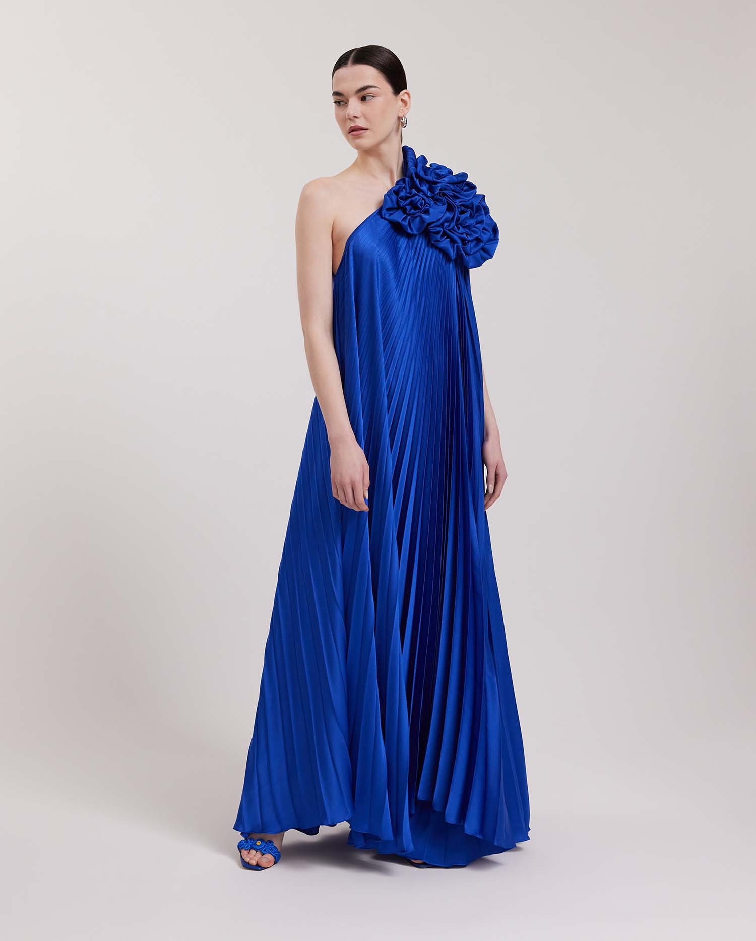 Discover the PERLA Blue Oversized One Shoulder Dress from ANNE FONTAINE