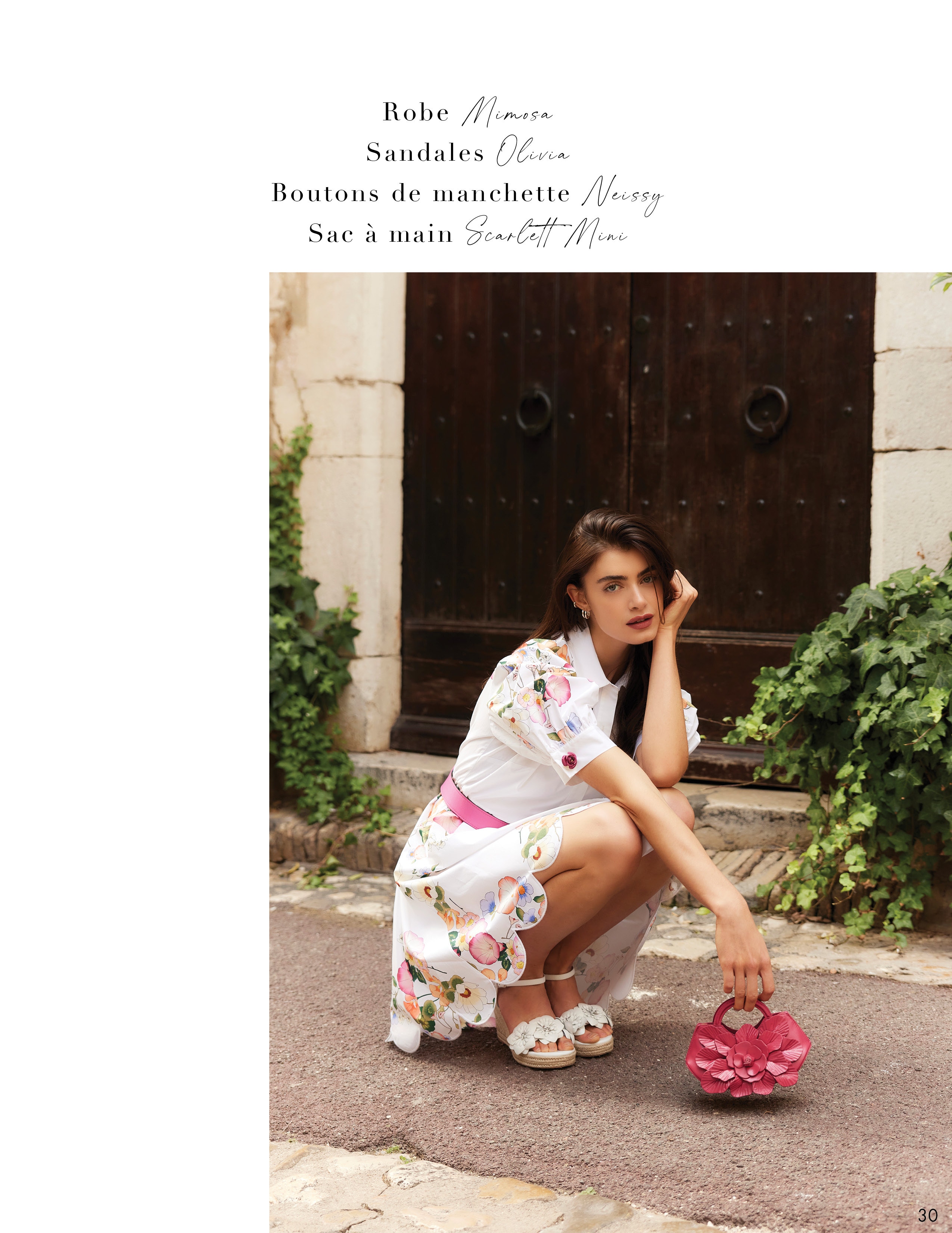 The new Anne Fontaine Spring-Summer 2023 collection is a celebration of artistry and craftsmanship. Strength and beauty, are rendered through opulent prints, colors, and styles that transport you toward a vision of the future light.