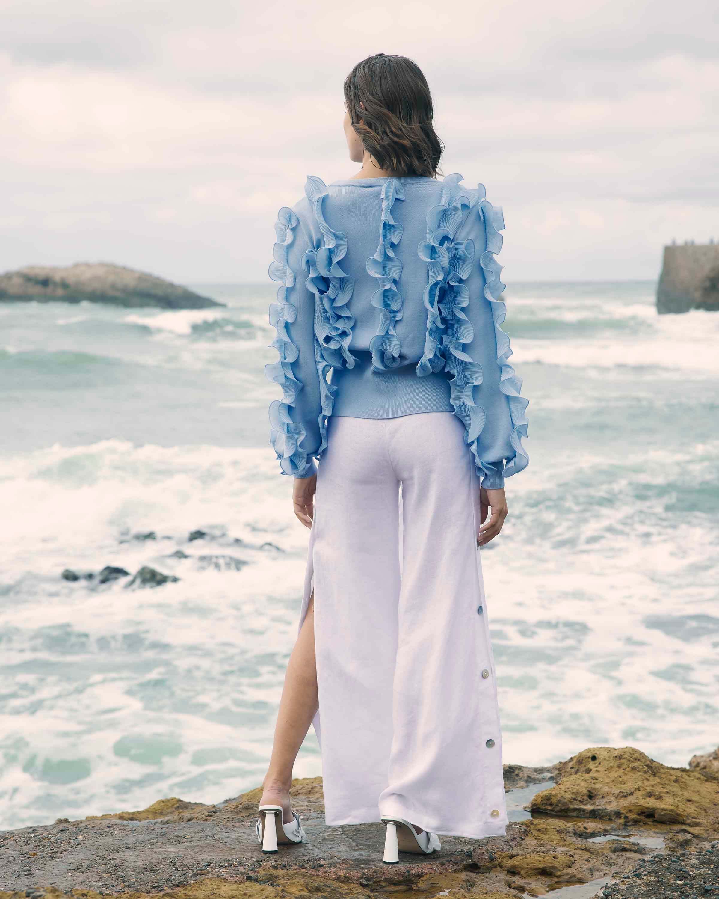 Shop the Getaway Guide featuring must have silhouettes from designer ANNE FONTAINE