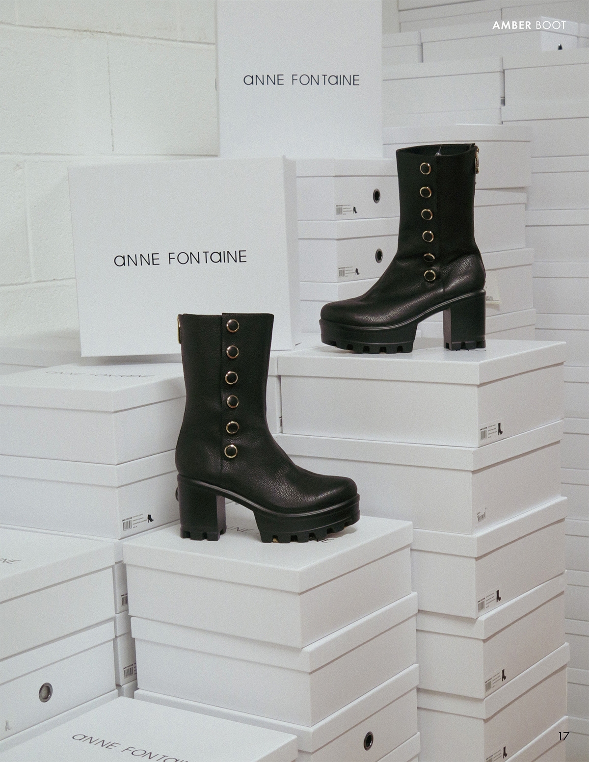 DISCOVER THE AMBER Black Chunky Rubber Boot With Tall Ankle Shaft FROM DESIGNER ANNE FONTAINE