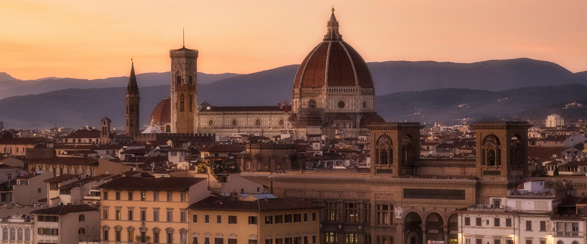Discover the ANNE FONTAINE Florence Boutique Highlight