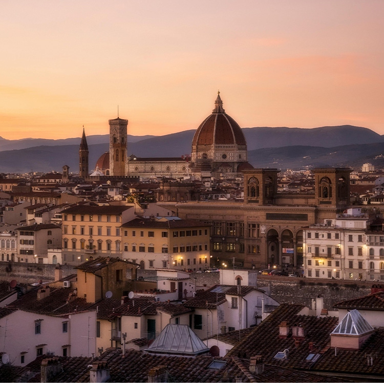 Discover the ANNE FONTAINE Florence Boutique Highlight