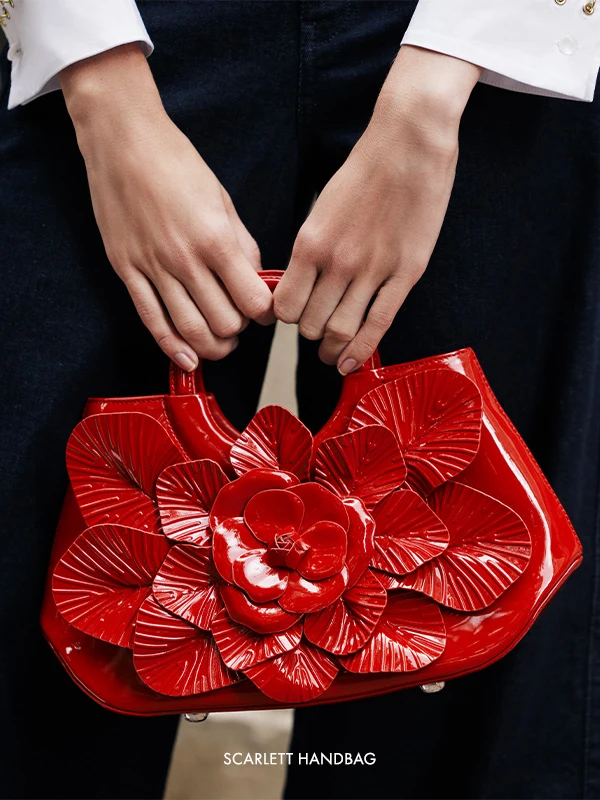 Discover the ANNE FONTAINE Pre Fall 2025 Collection