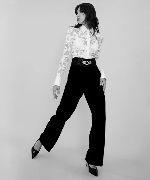 Anne Fontaine's iconic White Shirt is the quintessential piece for every woman's wardrobe. Whether standalone or paired with statement jewelry, our classic, tailored dress shirts and elegant blouses make any outfit.