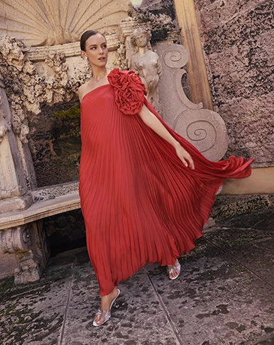 Découvrez en exclusivité la Collection PRINTEMPS-ÉTÉ 2025 d'Anne Fontaine