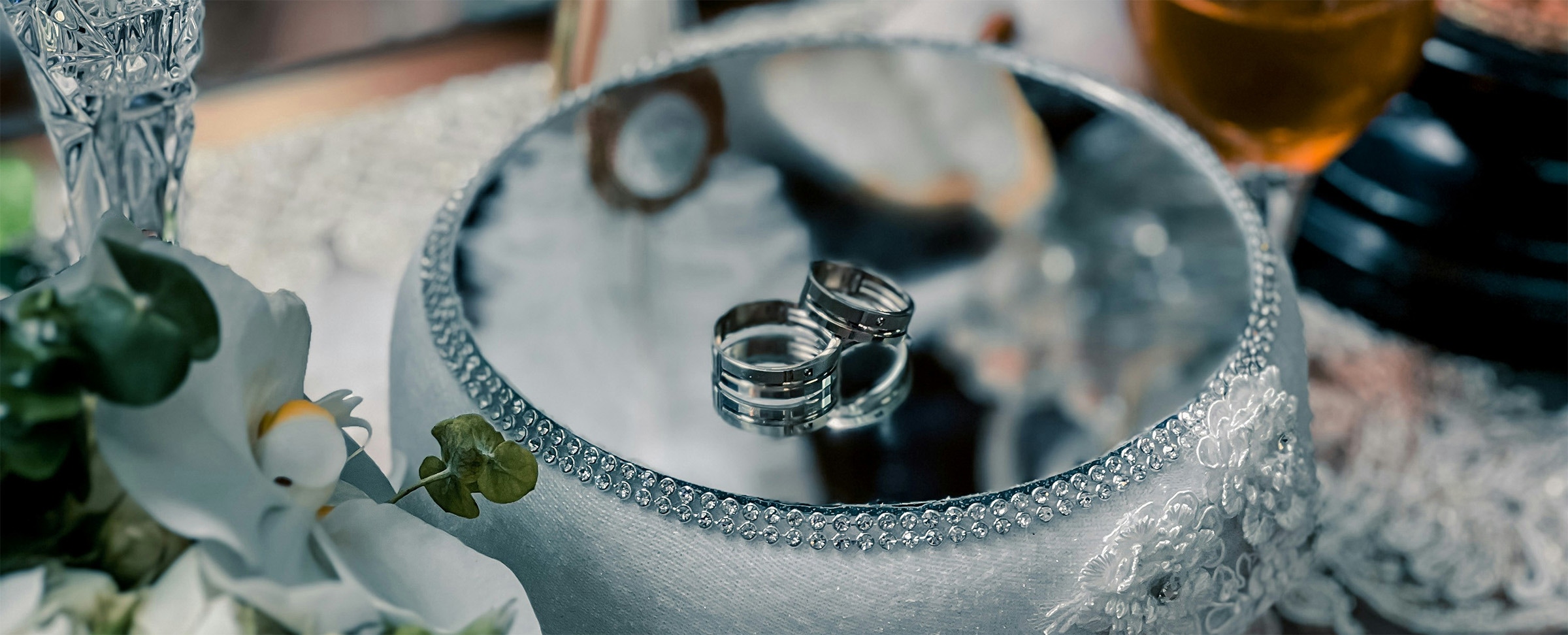 Discover the ANNE FONTAINE Wedding Style Guide