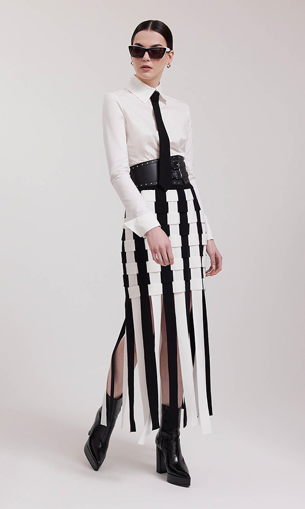 Discover the NINON Black & White Basket Weave Fringe Knit Skirt from designer ANNE FONTAINE