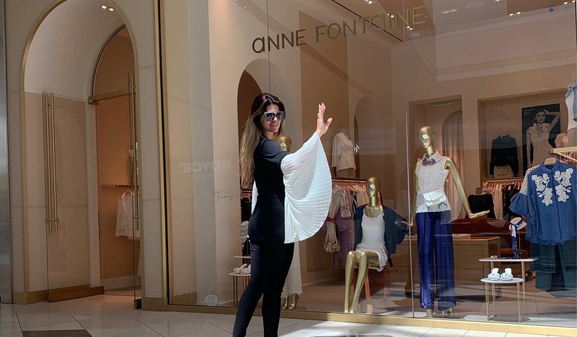 Designer Anne Fontaine hosted a VIP event at the South Coast Plaza Boutique in California.  Guests were treated with a champagne reception, an exclusive presentation featuring looks from the SS23 Collection and a meet and greet with the designer.