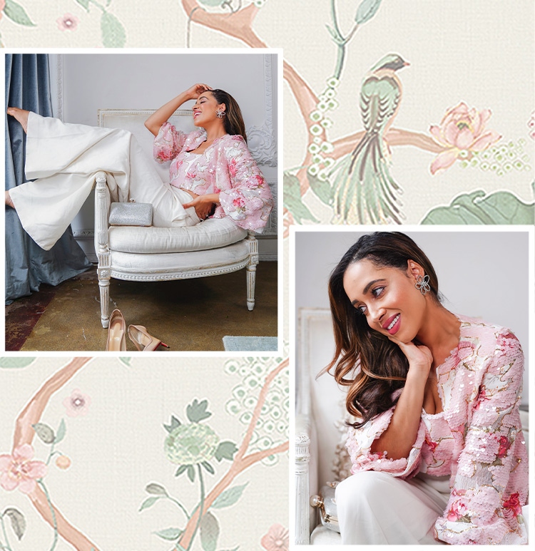 We're looking to Elizabeth Keene as our latest style muse, and we couldn't be more excited.  With her iconic allure, she exudes a timeless elegance that we can't get enough of—and we know you will feel the same way.