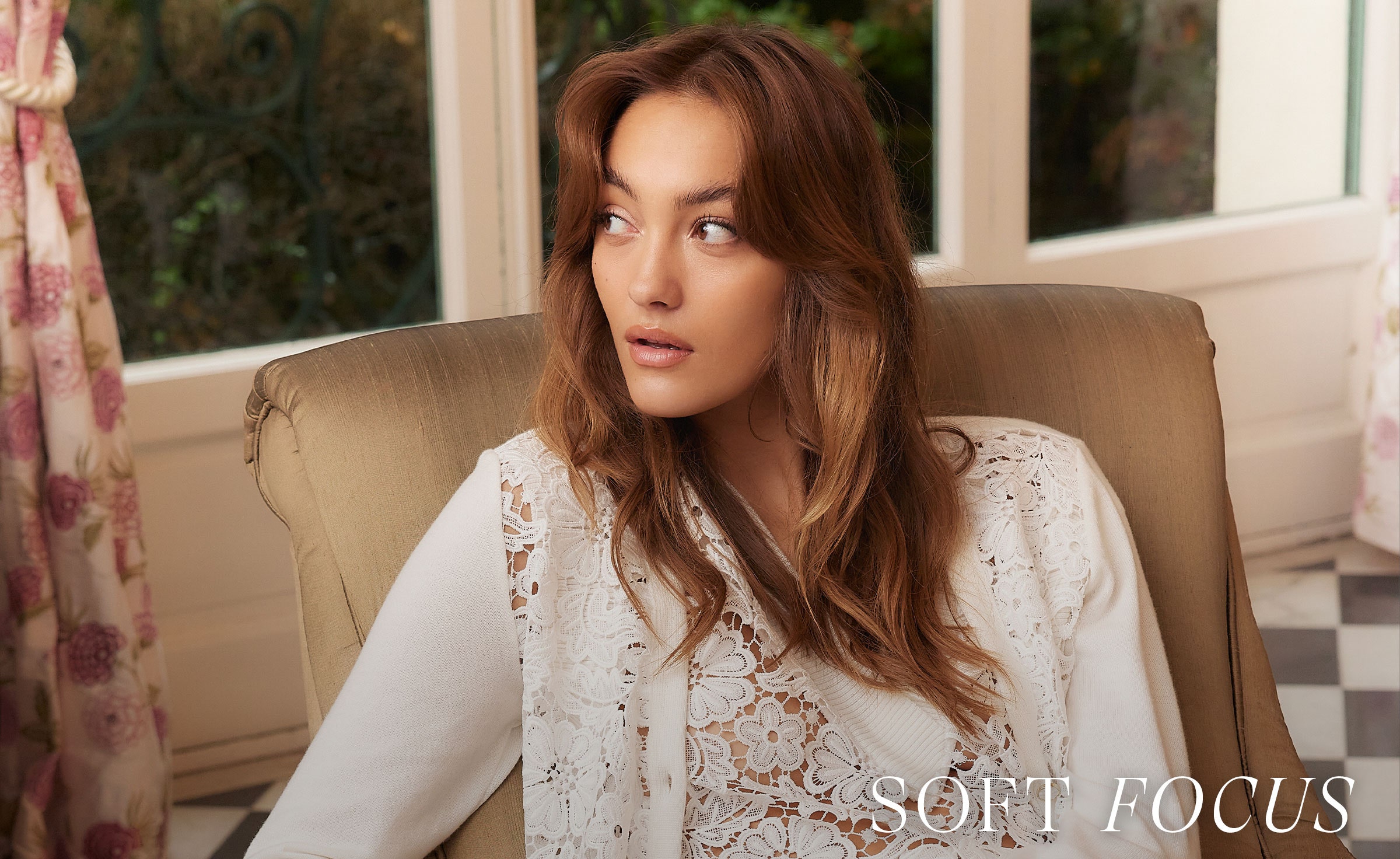 Fresh yet nostalgic, airy and soft. Lace and eyelet embroidery lends both lightness and structure to new signature silhouettes, featured in fresh white for spring.