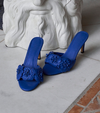 Discover Anne's Fontaine luxury selection of statement heels to see you through the season