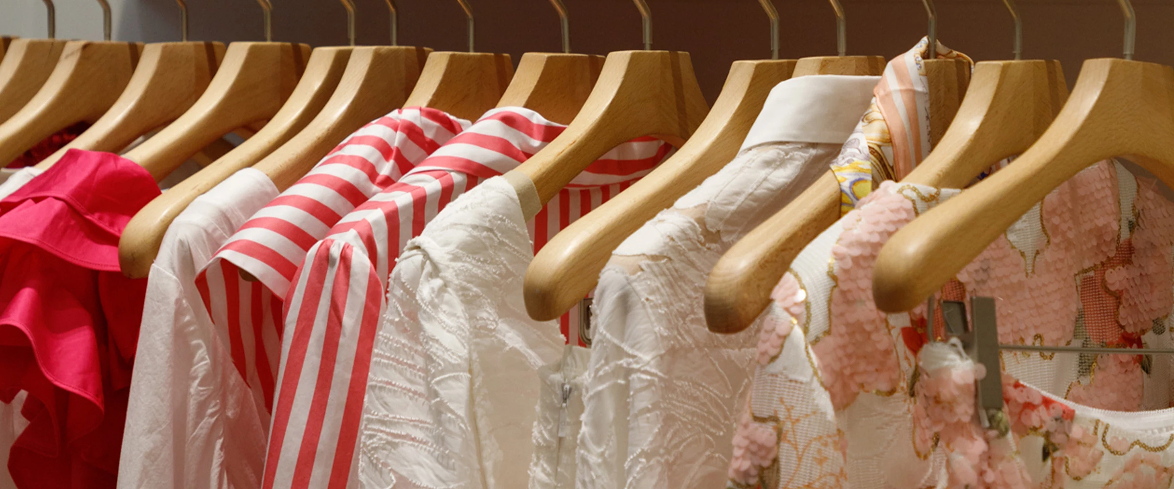 DISCOVER ANNE FONTAINE'S EXCLUSIVE FASHION SHOW EXTRAVAGANZA AT SOUTH COAST PLAZA BOUTIQUE  