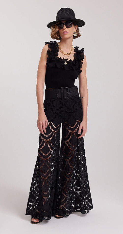 Discover the Hibiscus Black Elastic Belt With Rectangular Buckle from designer Anne Fontaine