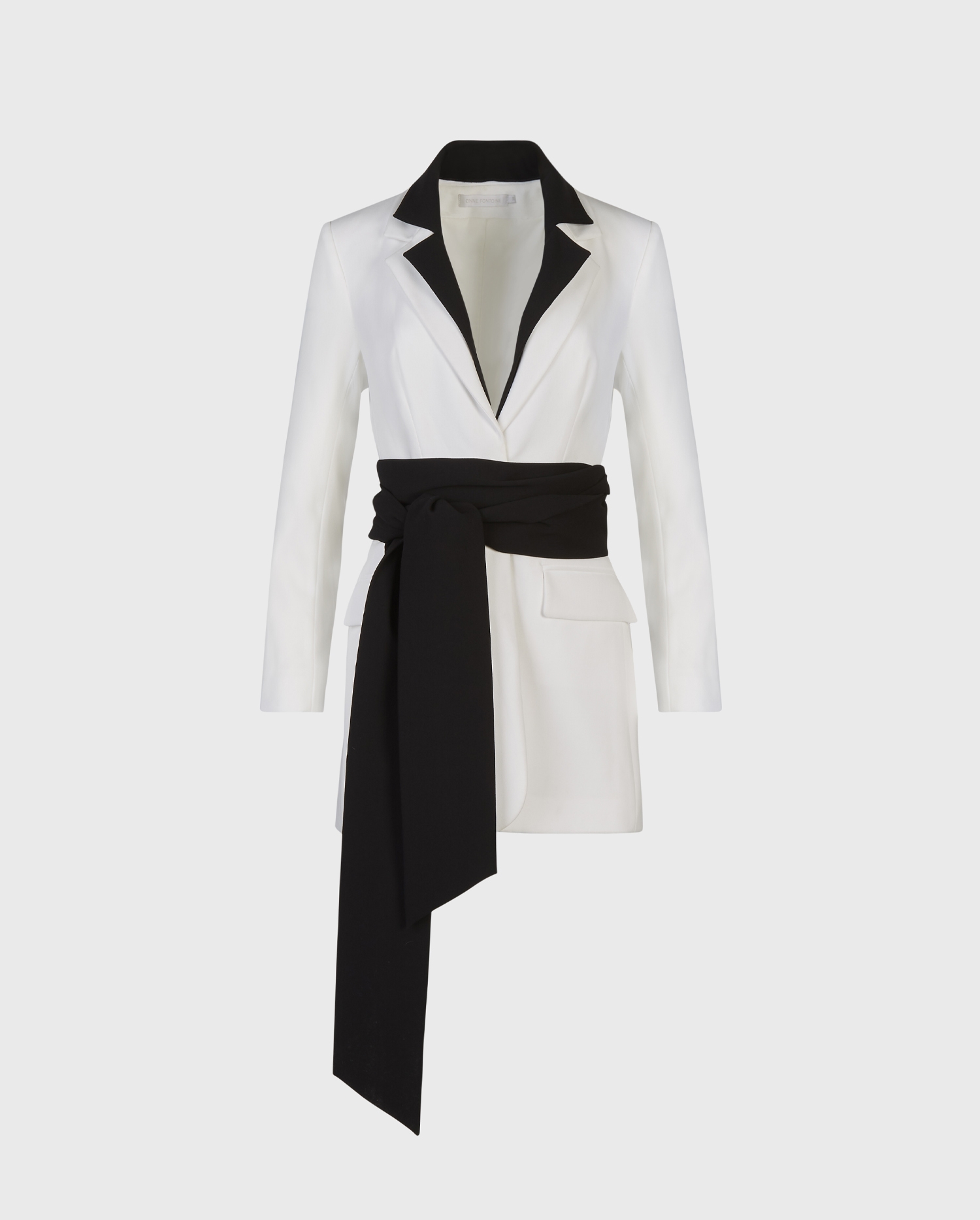 Shop the CARDEN white jacket with removable black double notch lapel from ANNE FONTAINE