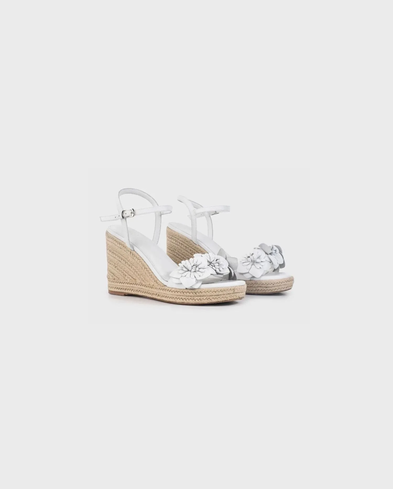 Discover the OLIVIA White Espadrille Wedge With Flower Details by designer ANNE FONTAINE