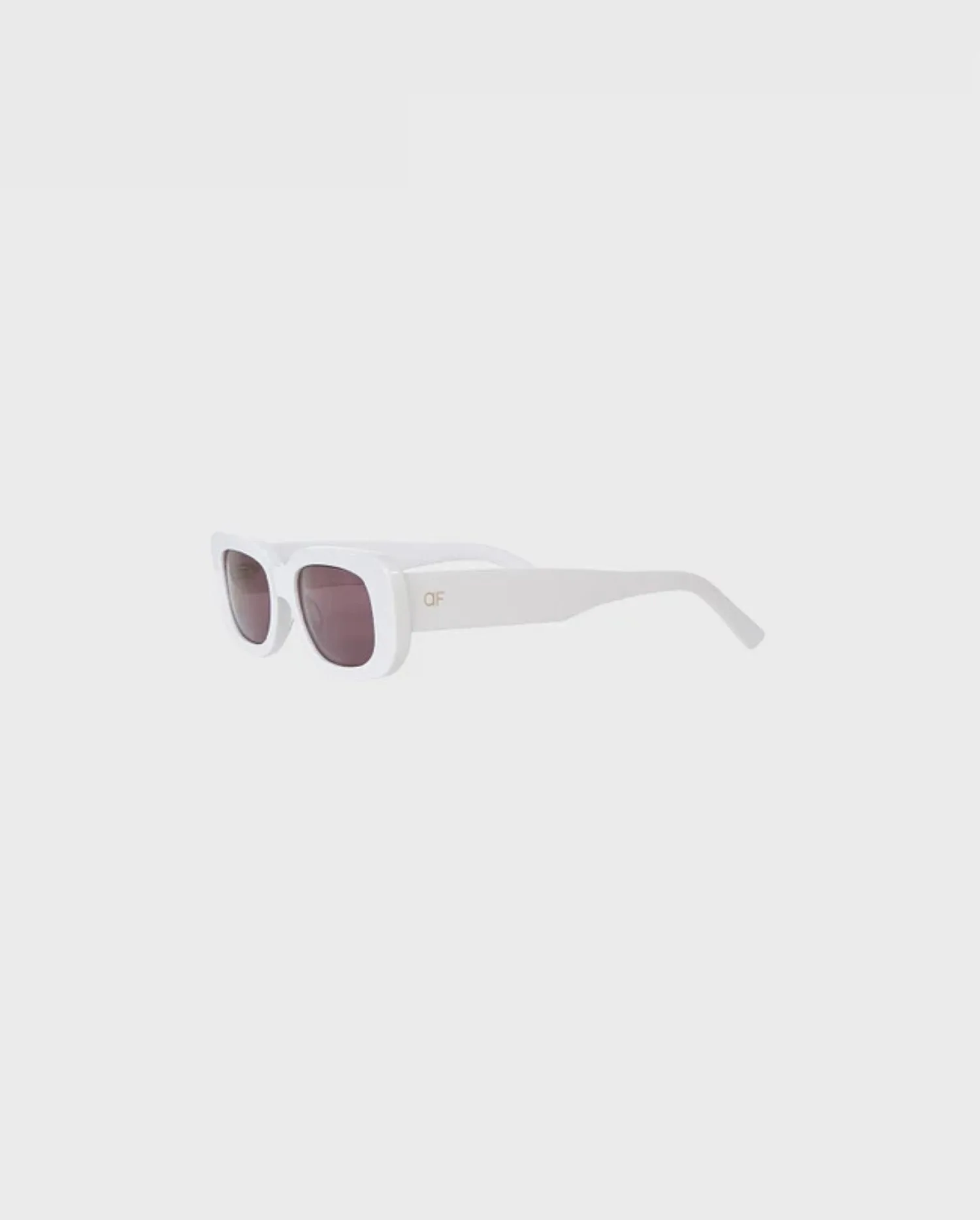 Discover the GISELLE White Retro Sunglasses by designer ANNE FONTAINE 